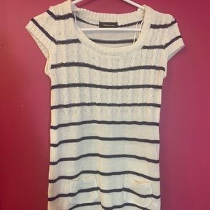 Knitted sweater stripes